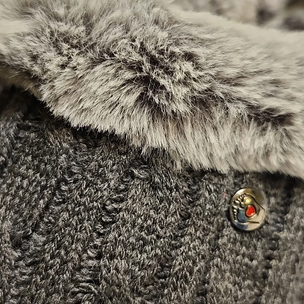 Skechers BOBS Keepsakes Ice Angel Charcoal Slippers Cable Knit Faux Fur 8.5 Wide - Picture 8 of 16